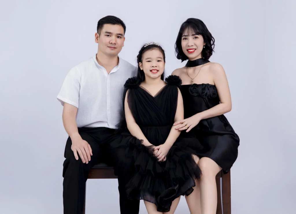 Chụp hình gia đình Thủ Đức - Nari studio - Nari Studio - Ảnh viện bé và gia đình Nari Studio