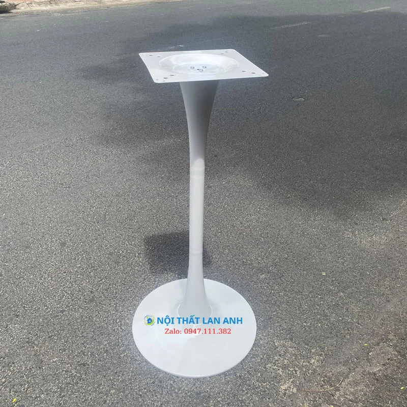 Tóc layer nam ngắn side part hiện đại