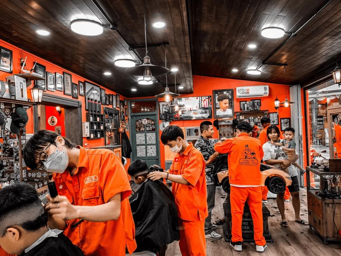 Khám Phá Ngay Top 10 Tiệm Cắt Tóc Nam Đẹp Ở Quận 8